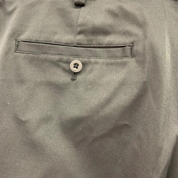 Nike Golf Mens Size 36x32 Dri Fit Performance Flex Black Chino Pants READ - Picture 4 of 8